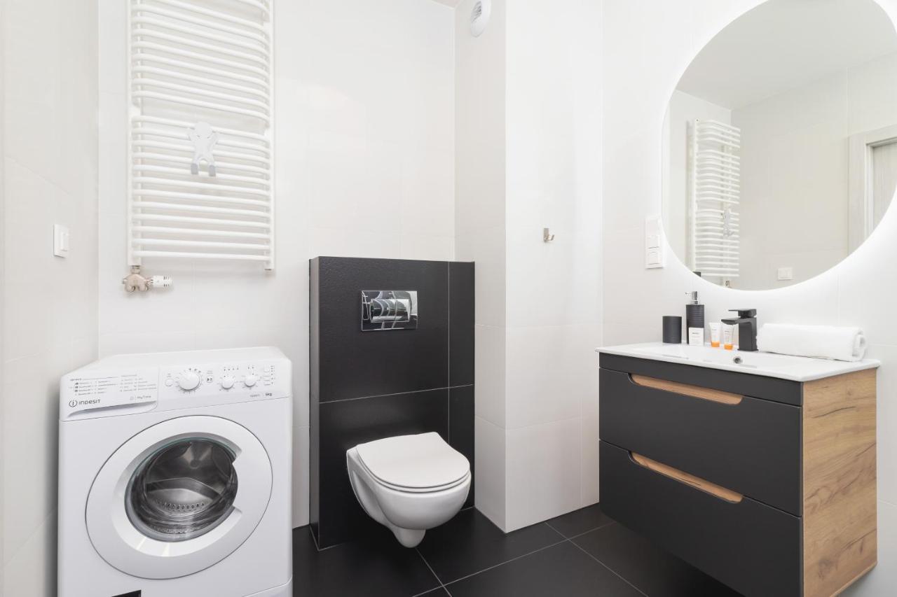 Salsa Apartments Cracow By Renters Cracovia Esterno foto